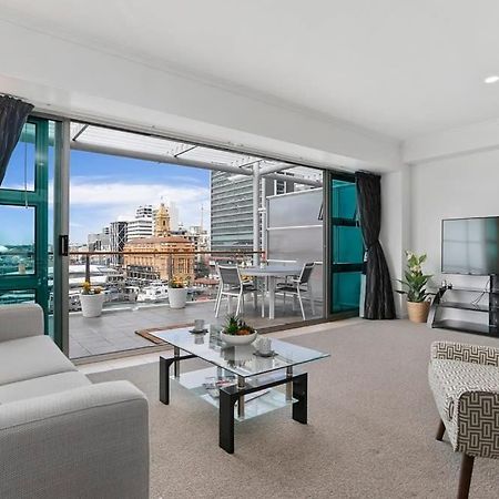Spacious Water-Front Apartment -Princes Wharf 2219 Оукланд Екстериор снимка
